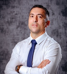 author-image